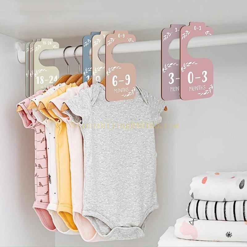 Bộ 8 tủ quần áo trẻ - đánh giá và giá Baby Nursery Closet