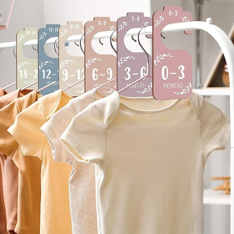 Bộ 8 tủ quần áo trẻ - đánh giá và giá Baby Nursery Closet